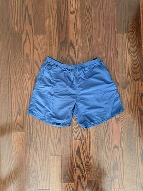 Uniqlo Men's Athletic/Swim Shorts in Blue - Lined
